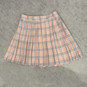 NWOT Hug Sunshine Pleated Plaid Mini Skirt
